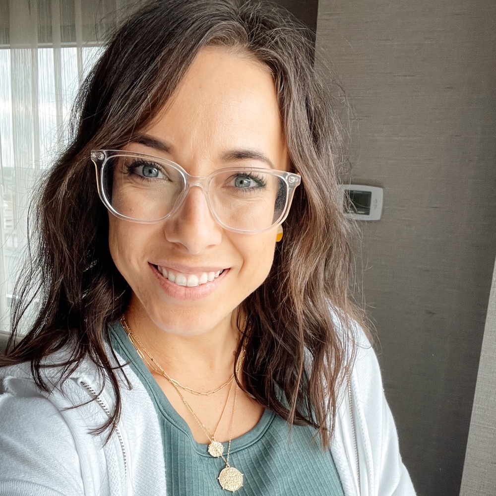 Meet your Posher, Natasha